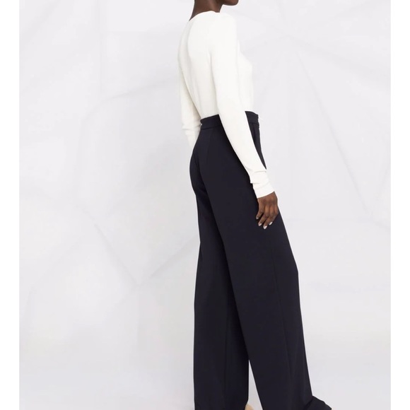 Aya Muse lace-up long sleeve bodysuit - Picture 8 of 10